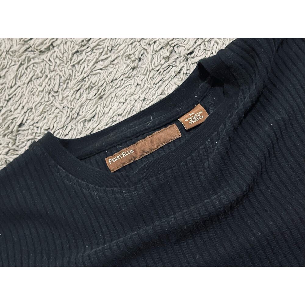 Perry Ellis Ribbed knit tee - Picture 2 of 3